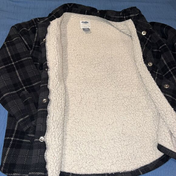 Old Navy Boys S 6/7 Flannel Sherpa Lined Jacket - Picture 2 of 4